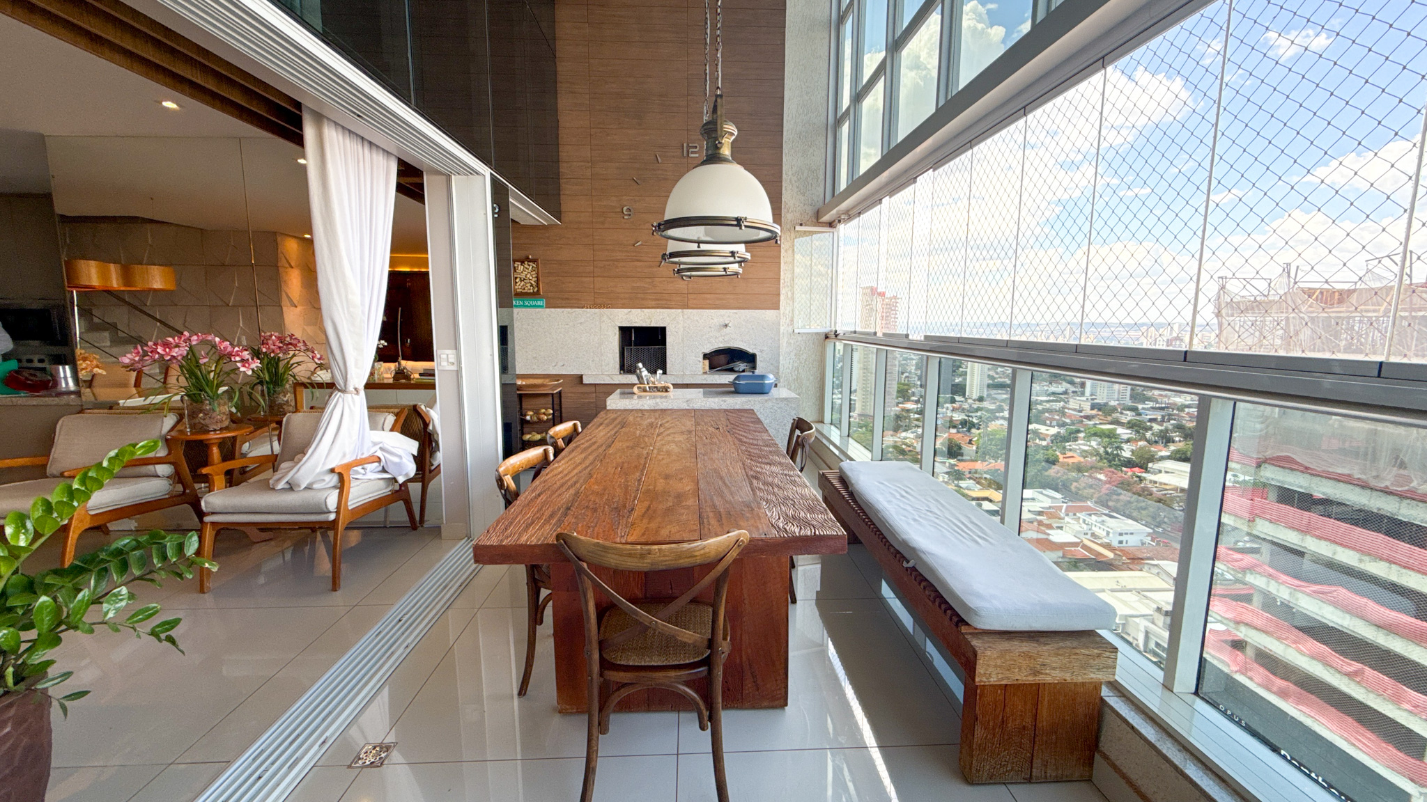 Duplex Mobiliado à Venda de 158 m² com 3 Suítes | Reserva Marista