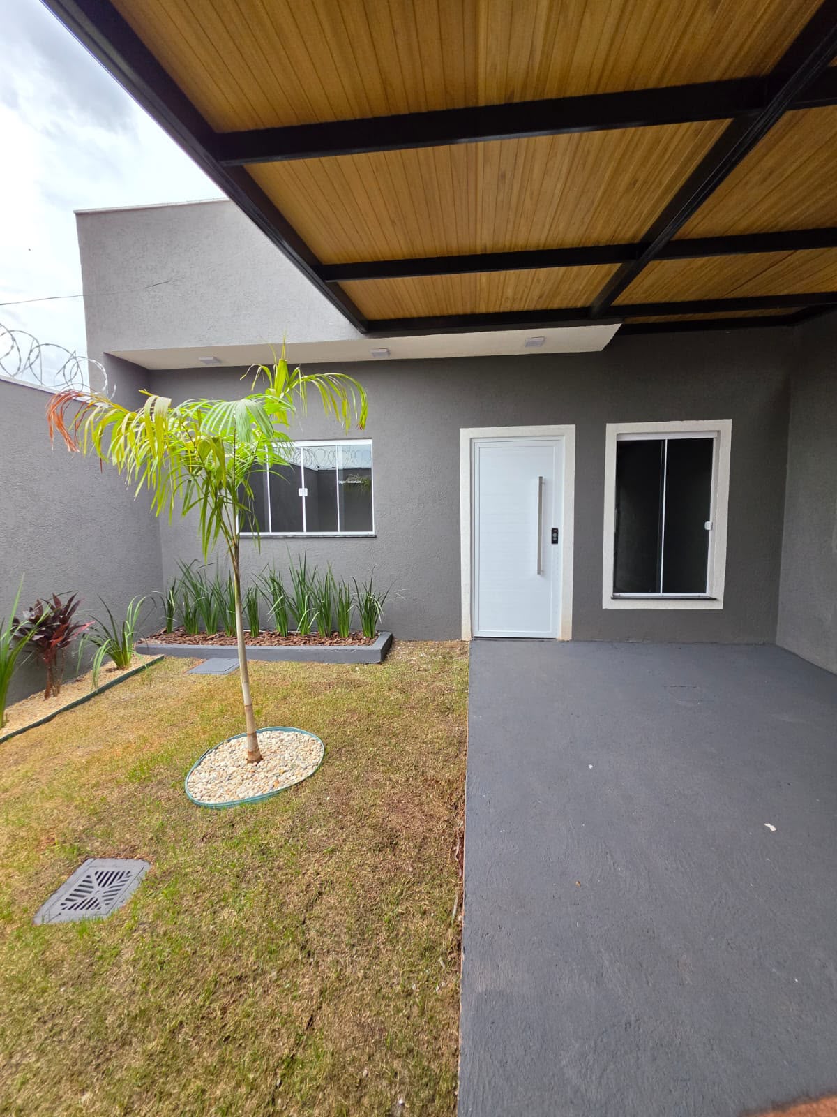 Casa com 2 Quartos e Suíte à Venda, 64 m² – Setor Morada do Sol