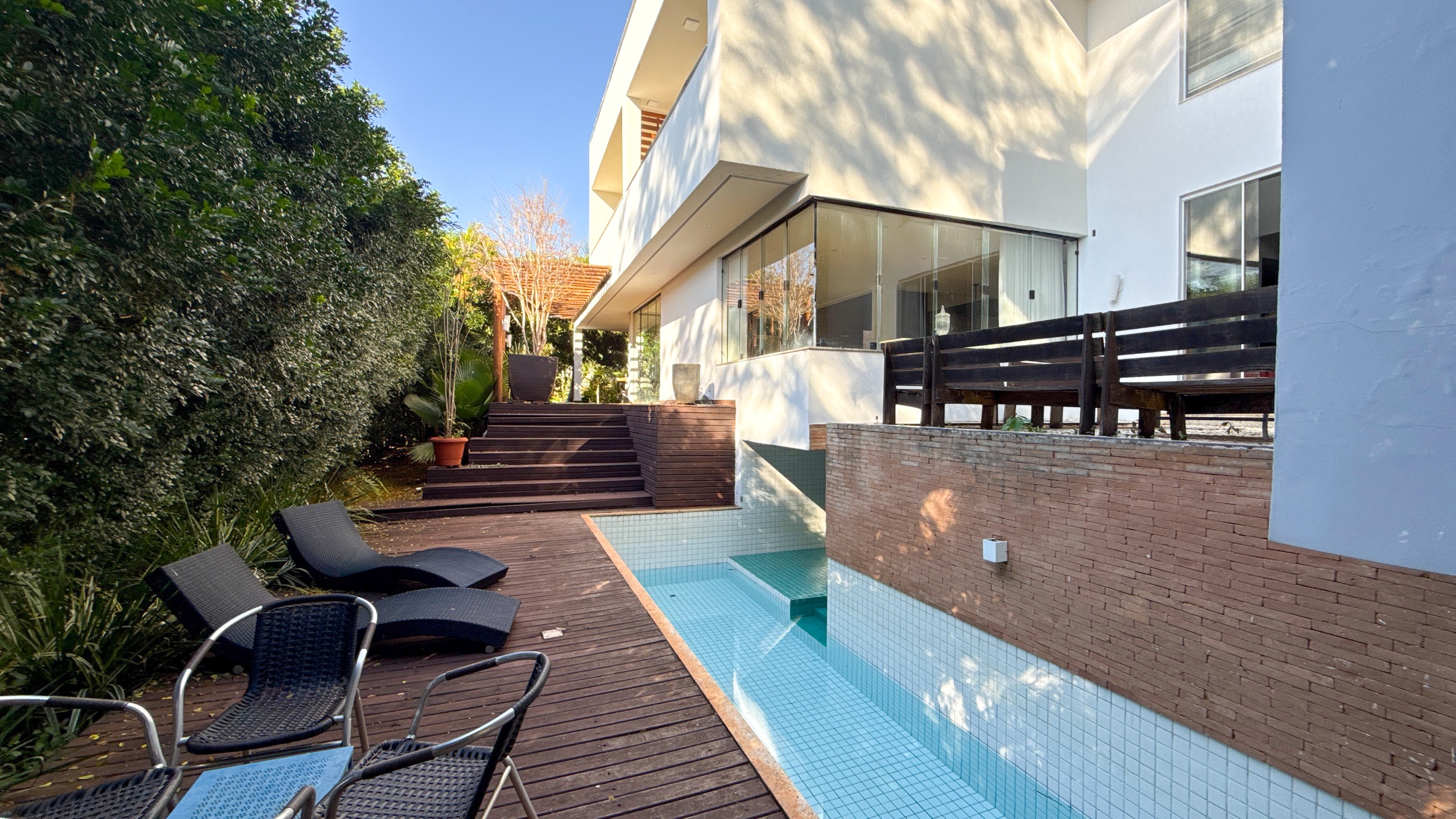 Sobrado exclusivo à venda na Aldeia do Vale – 5 quartos, lazer completo e terreno de 1.250 m²