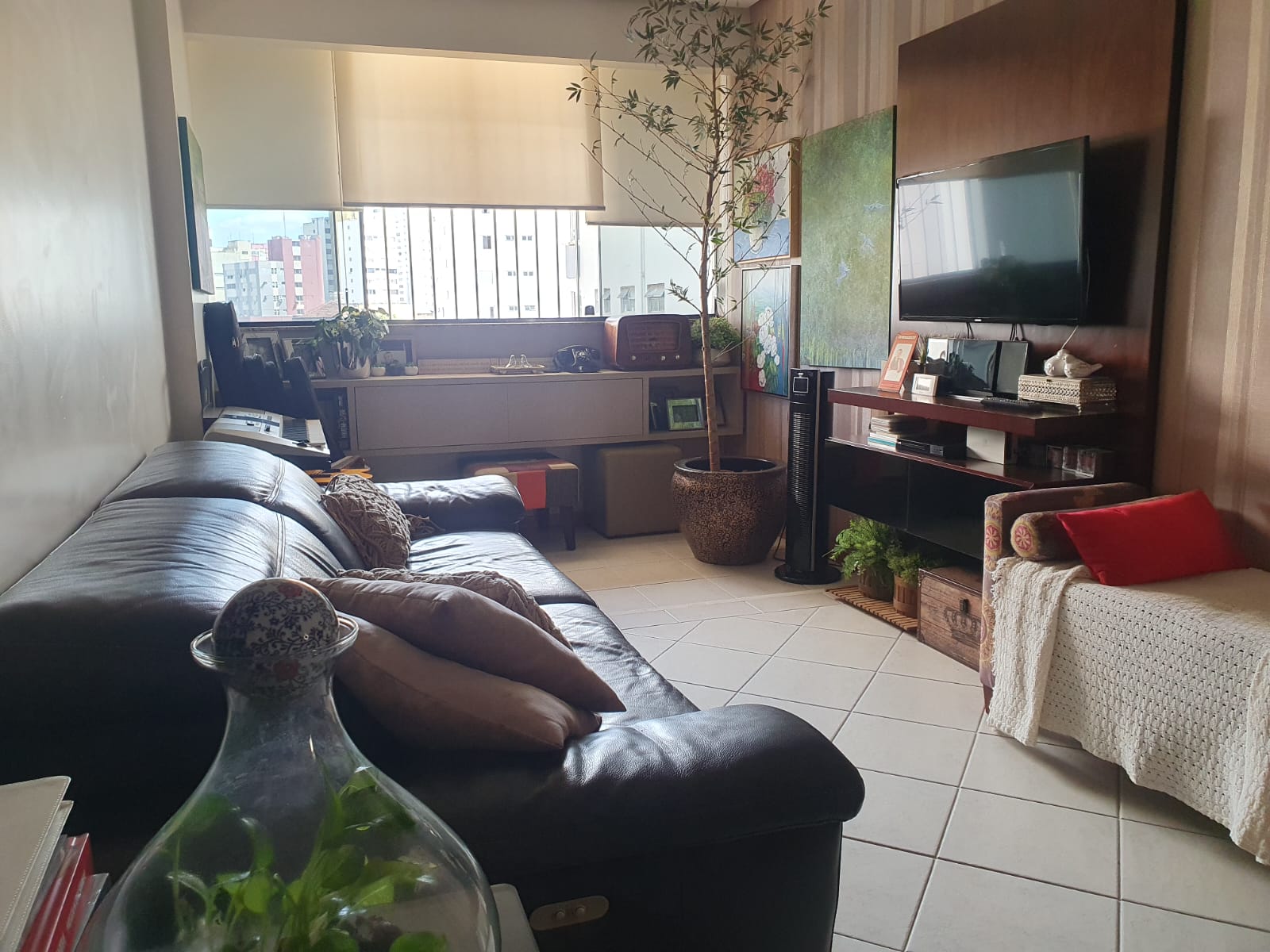 Apartamento reformado com 3 quartos no Centro de Goiânia | Próximo ao Lyceu e SESC