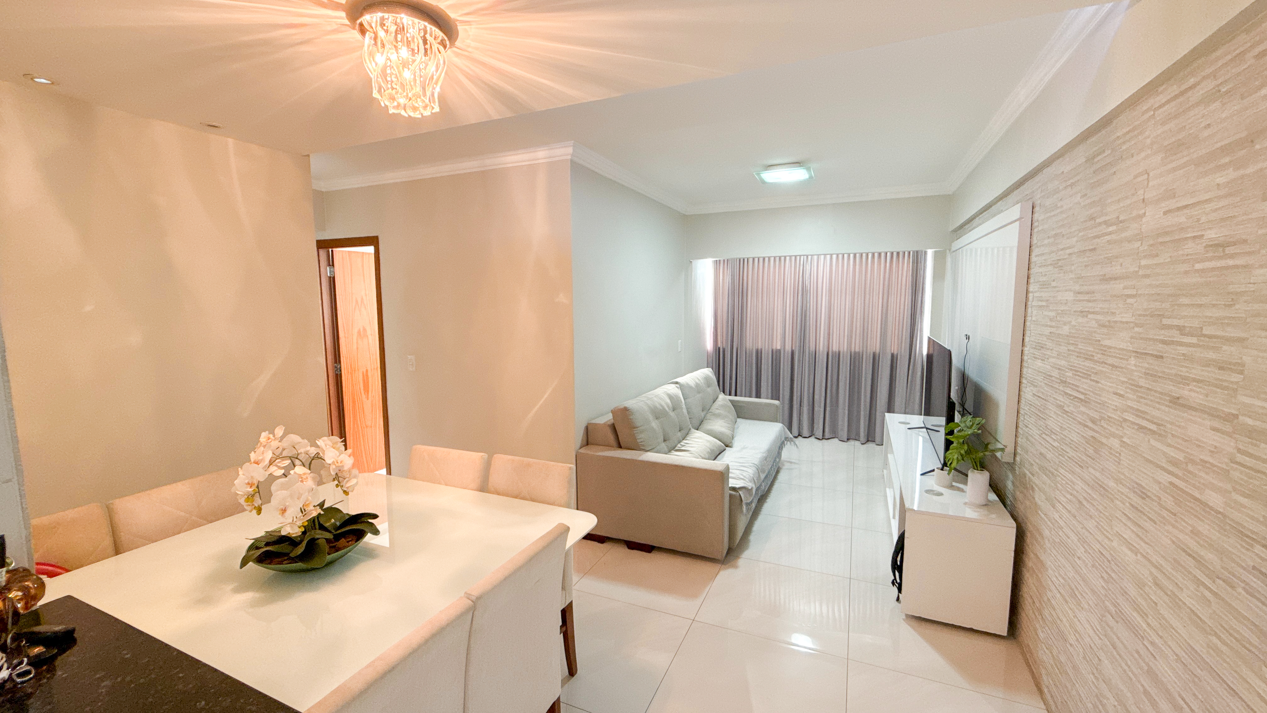 Apartamento com Armários Planejados no Residencial Recanto Serra da Mesa | 3 Quartos e Lazer Completo