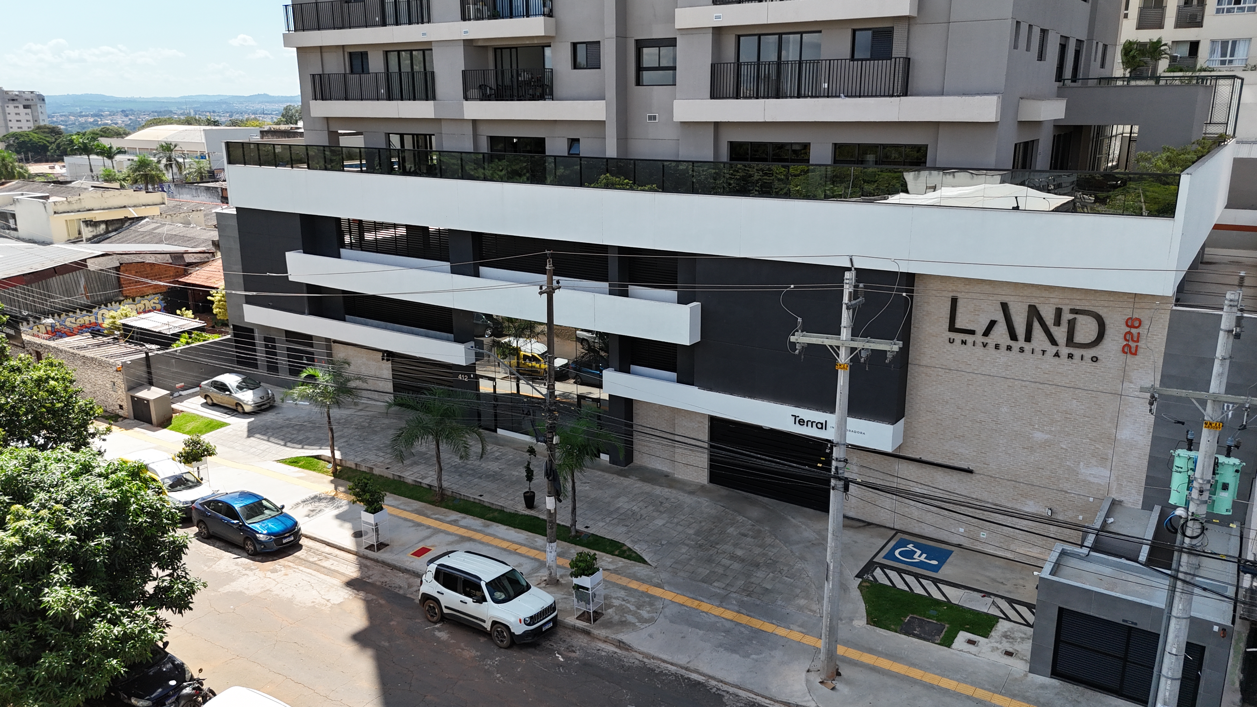 APARTAMENTO 2Q SENDO 1 SUITE - LAND UNIVERSITÁRIO