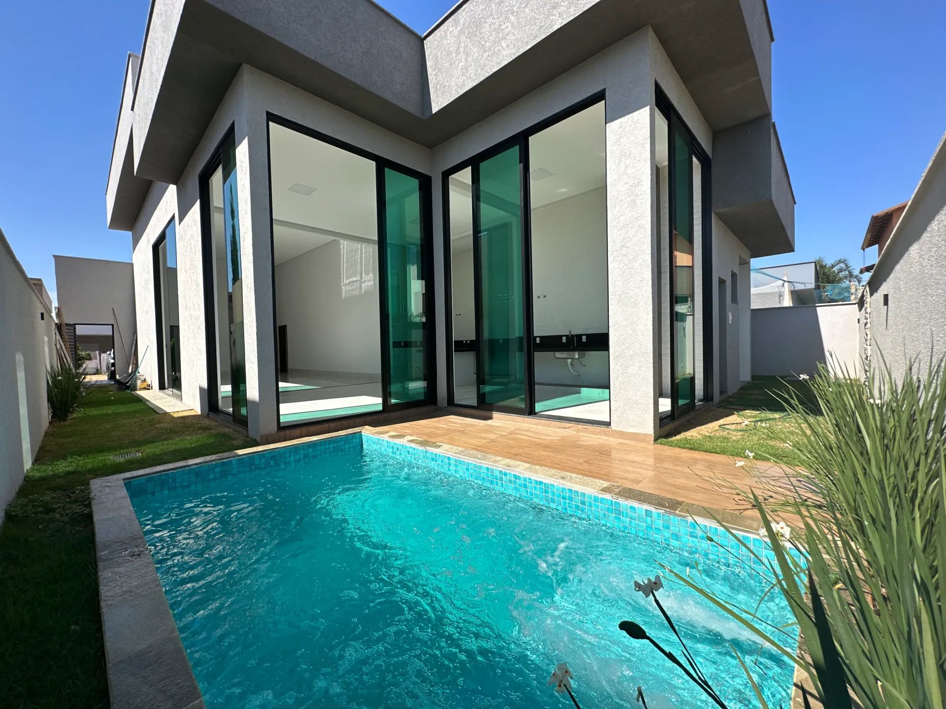 Casa térrea à venda no Portal do Sol Green – Goiânia